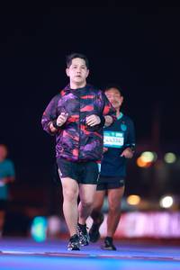 BIB: 
                            <button type="button" onclick="openModal(24033017)" class="btn btn-primary btn-sm float-right btn-popup" data-toggle="modal" data-target=".modal-high-quality">
                        <i class="fas fa-shopping-cart"></i> Add to Cart
                    </button>
                                            <button type="button" onclick="isThisMe(24033017, true)" class="btn btn-success btn-sm float-right btn-popup btn-isme hidden" data-toggle="tooltip" data-placement="bottom" title="นี่คือรูปของคุณใช่ไหม คลิกที่นี่เพื่อเอาเข้าอัลบั้ม">
                        <i class="fas fa-plus"></i> Add to album
                    </button>
                    <button type="button" onclick="isThisMe(24033017, false)" class="btn btn-warning btn-sm float-right btn-popup btn-isnotme hidden">
                        <i class="fas fa-ban"></i> Remove from album
                    </button>